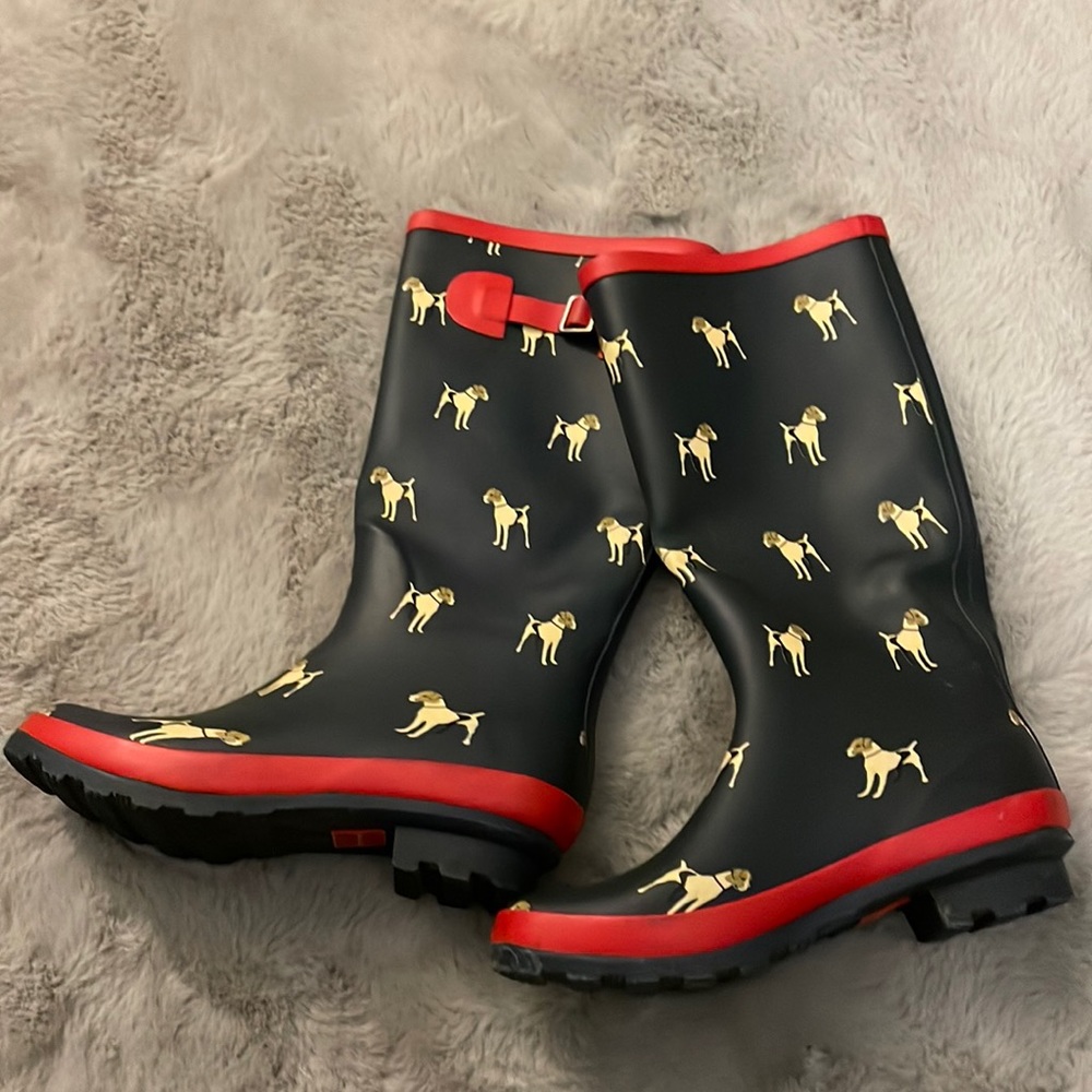 Rain boots
